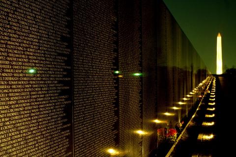 Vietnam Veterans Memorial, Washington DC, 3:2